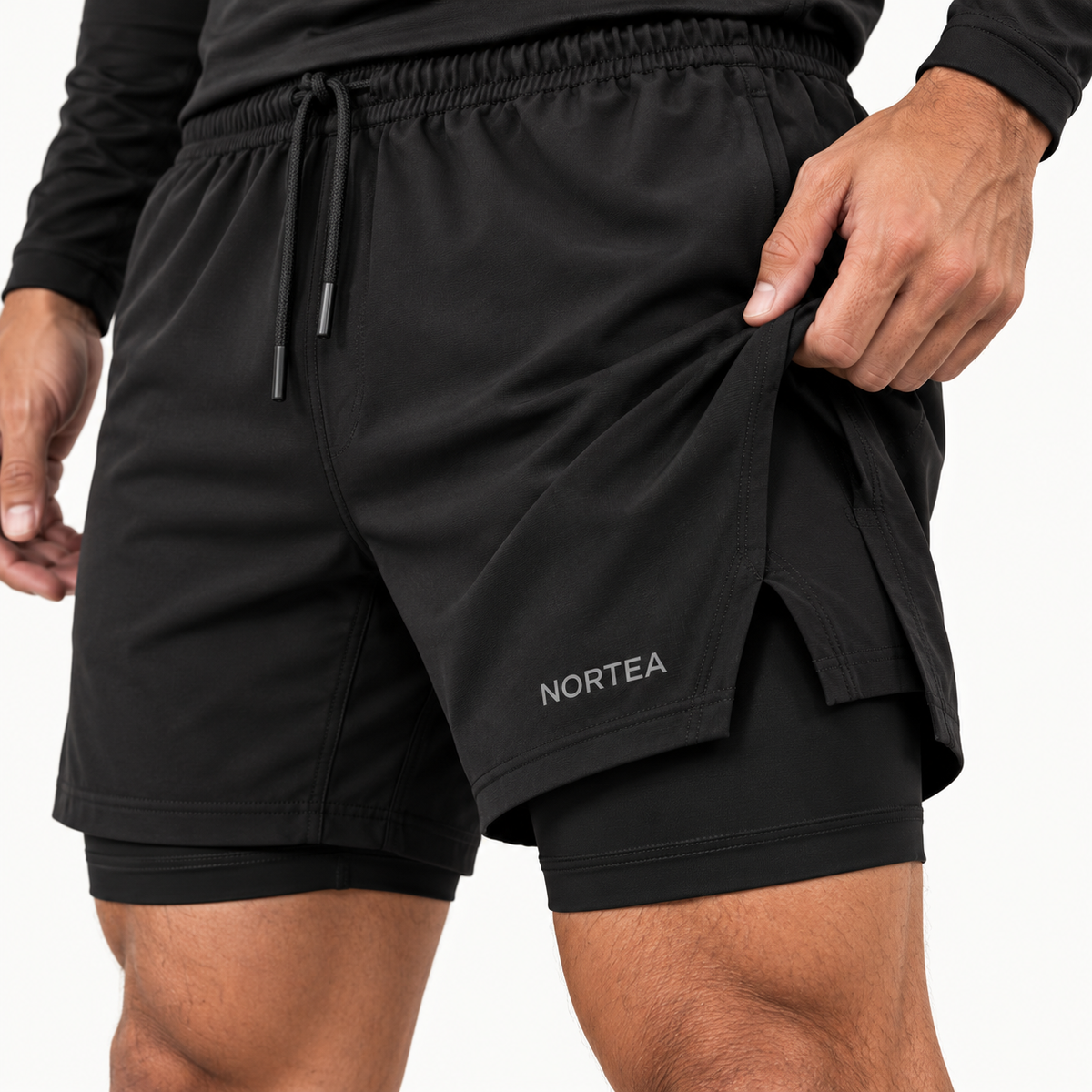 Detalhe das duas camadas do Short 2 em 1 NORTEA