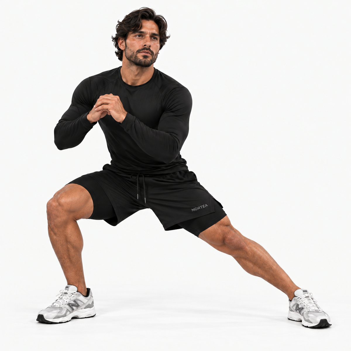 Modelo em movimento usando Short 2 em 1 NORTEA