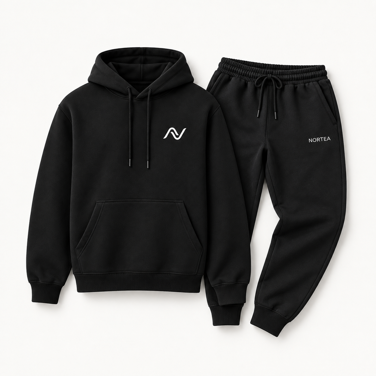 Kit Inverno Essencial NORTEA com hoodie e jogger pretos